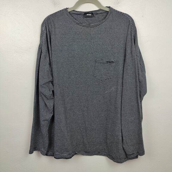 We11done T-Shirt Mens One‎ Size Fits Most Black White Stripe Pocket Streetwear - Picture 1 of 8